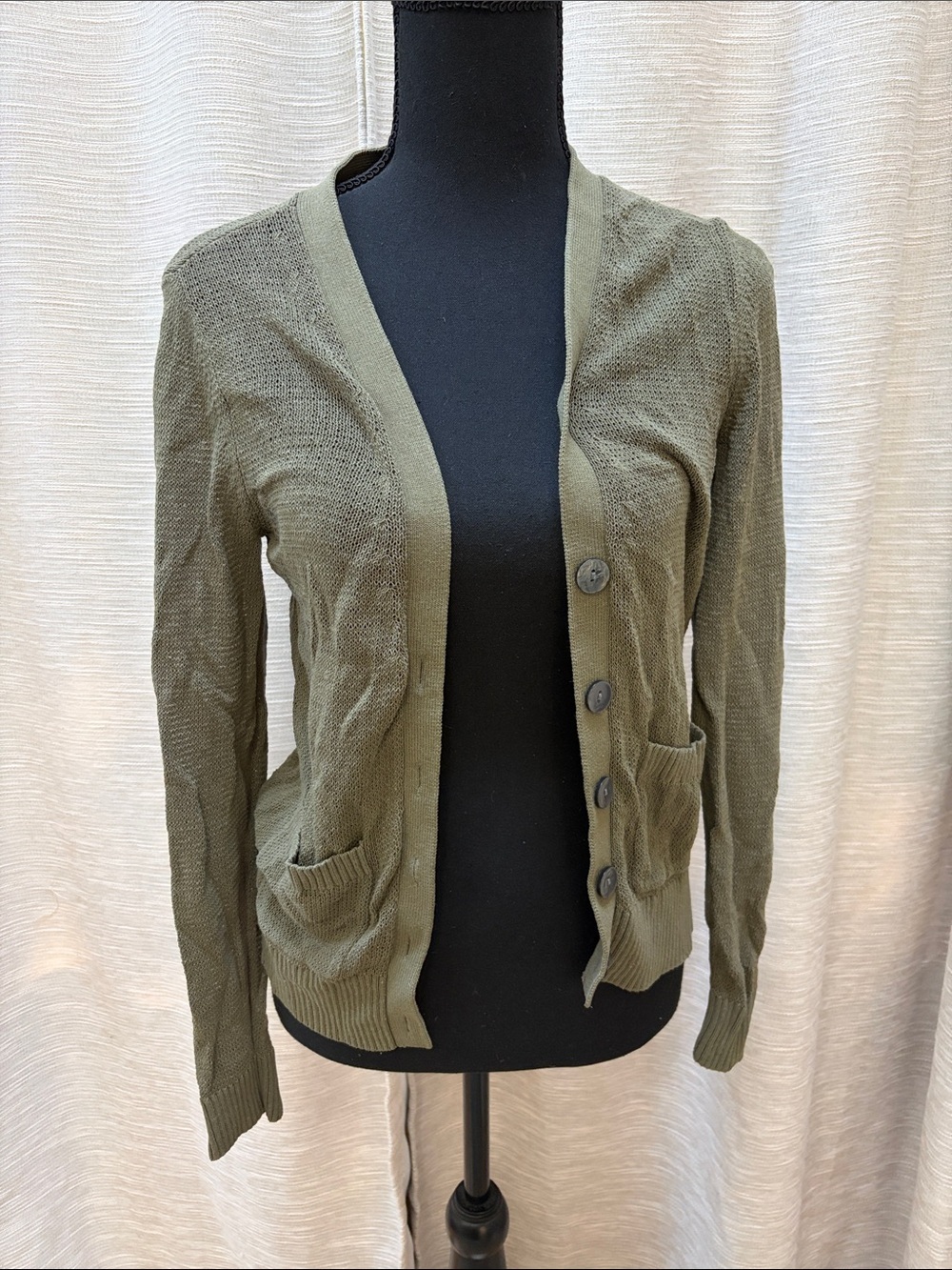 Banana Republic Women’s Olive Green Button-Front Cardigan Sweater